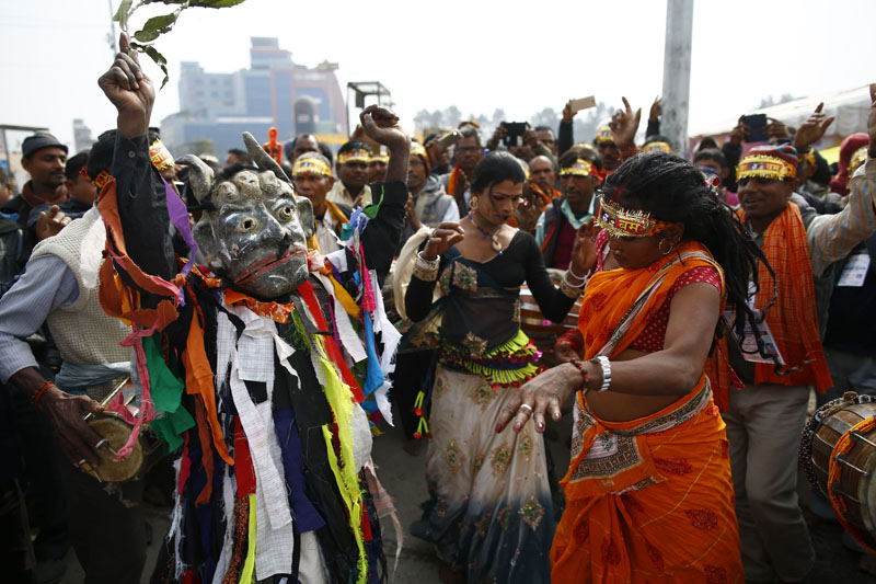 आज महाशिवरात्री, शिवको पूजा आरधना गरिदै
