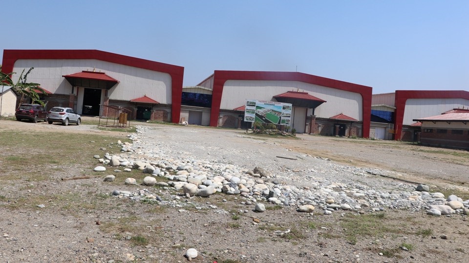 चितवनमा तीन दिनमा बन्यो ७० सैयाको अस्पताल, बुटवल र विराटनगरमा बन्दै