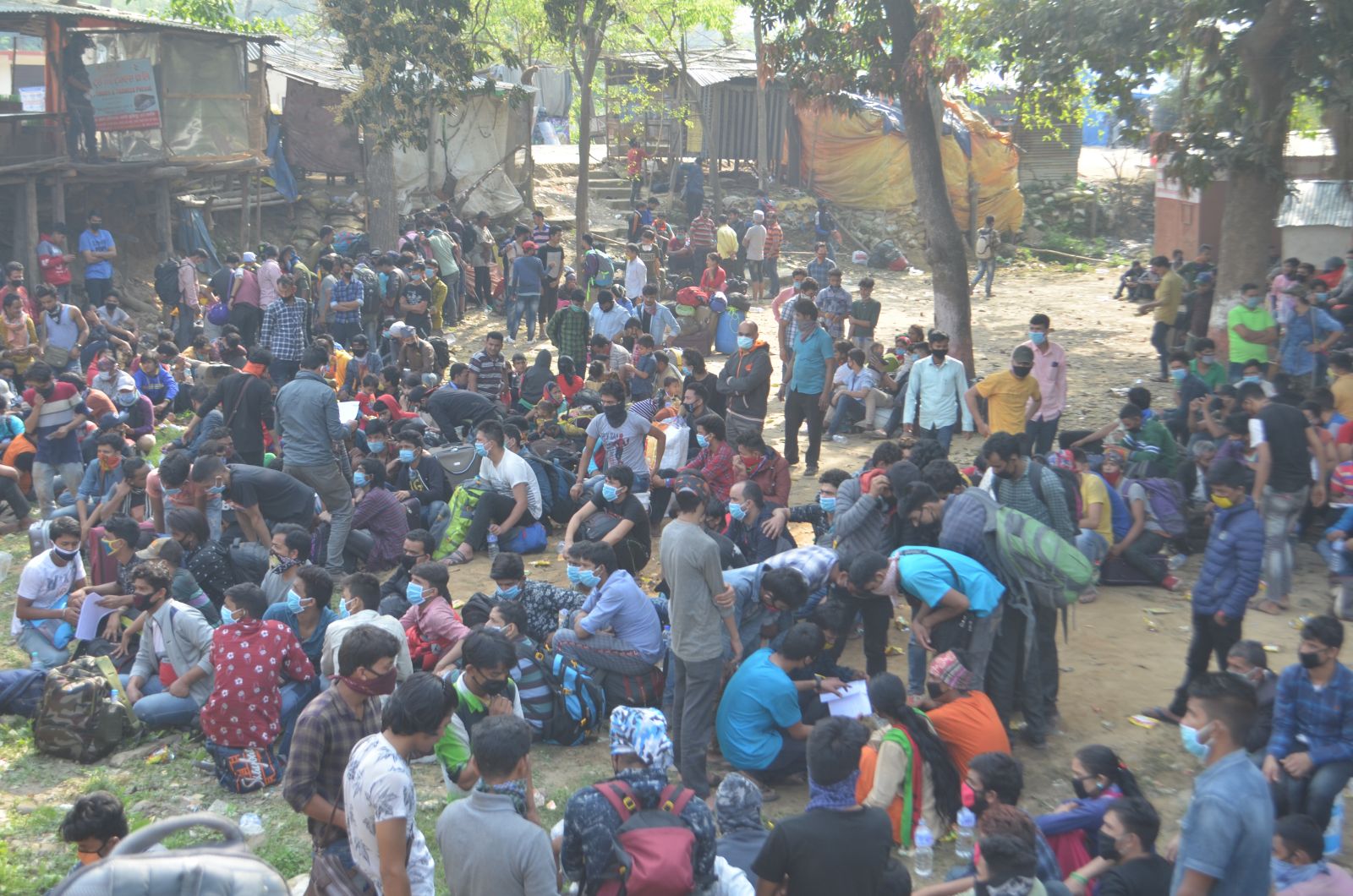 विदेशमा संकटमा रहेका नेपालीको उद्दार गर : सर्वोच्च
