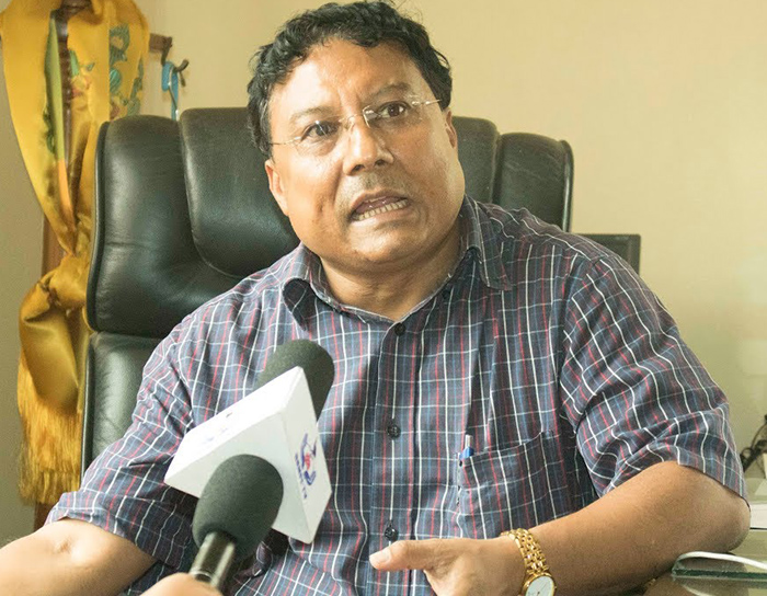 सम्पादक श्रेष्ठलाई पक्राउ नगर्न अन्तरिम आदेश