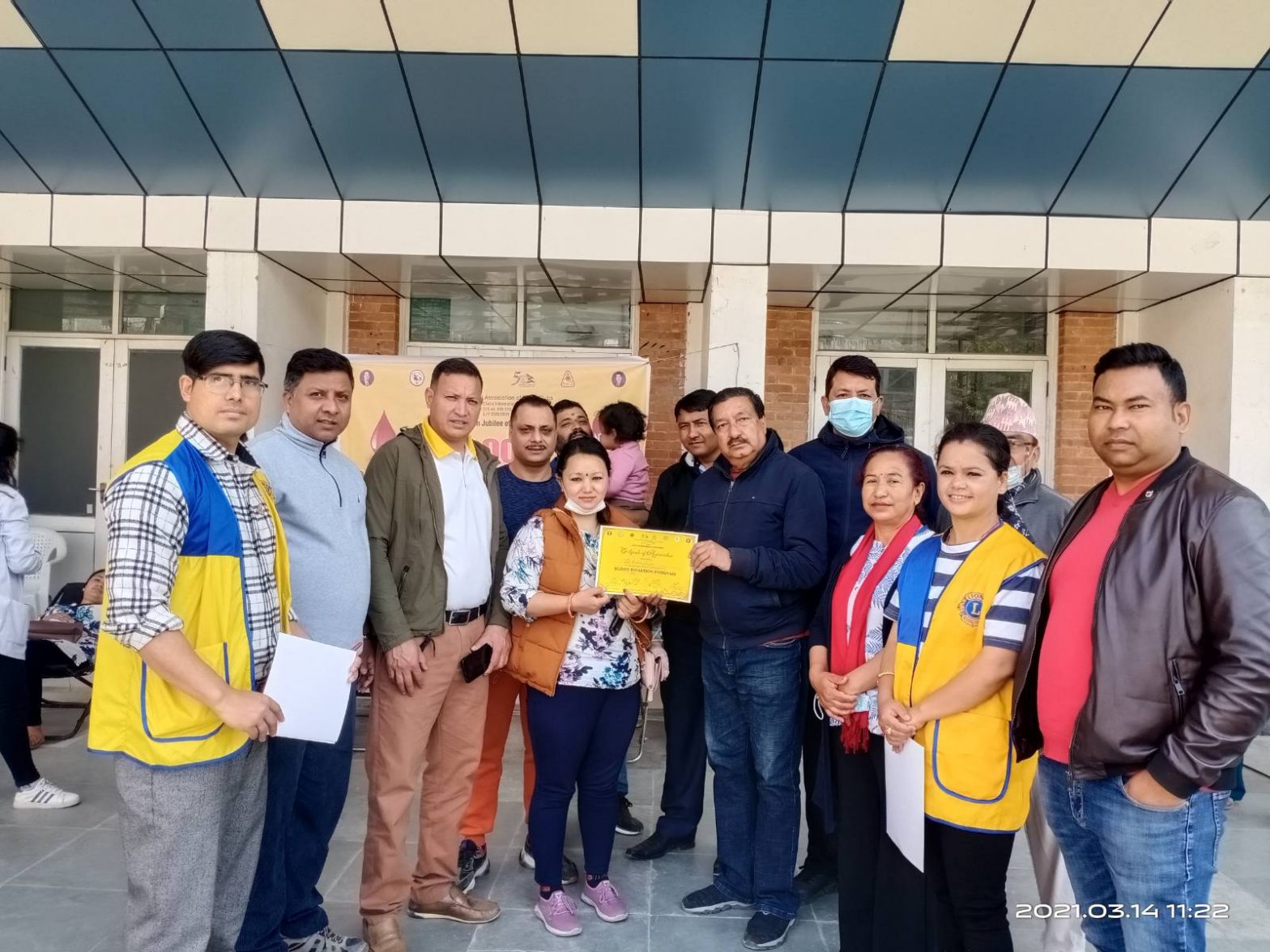 लायन्स क्लब अफ काठमाडौँ जर्नी र नेपाल मेडीकल कलेजको संयुक्त रक्तदान सम्पन्न