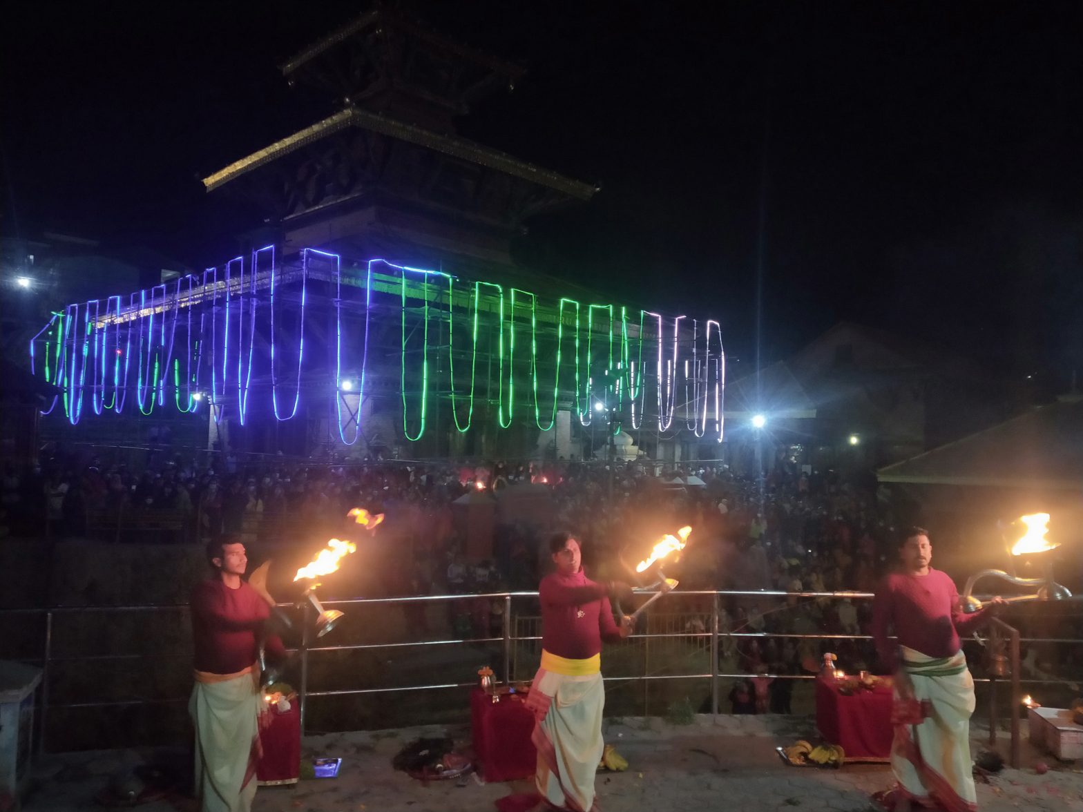 महाशिव रात्रीको अवसरमा गोकर्णेश्वर महादेब मन्दिरमा विषेश आरती सम्पन्न