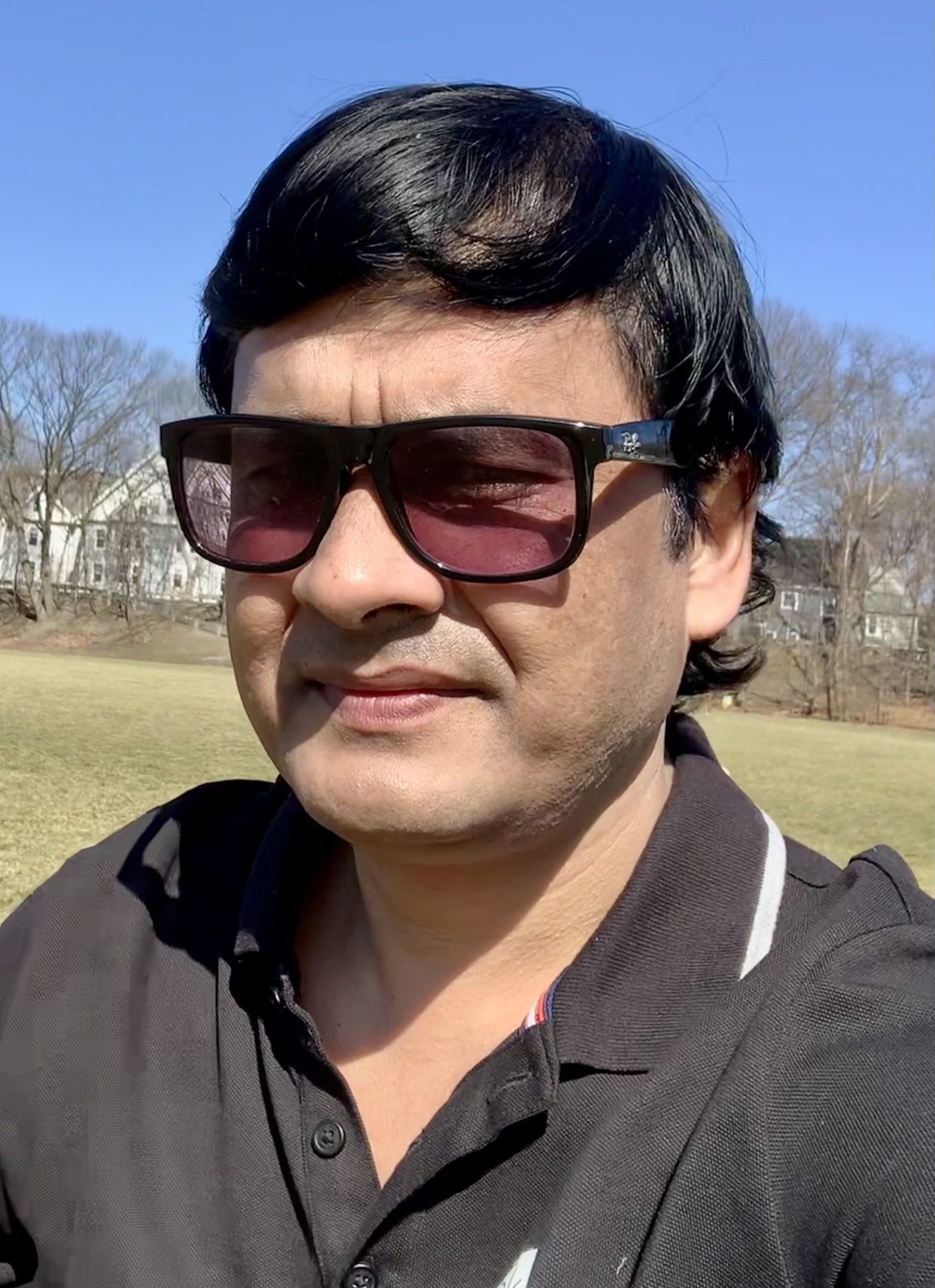भगवानको वस्त्रधारी विलासी राजा