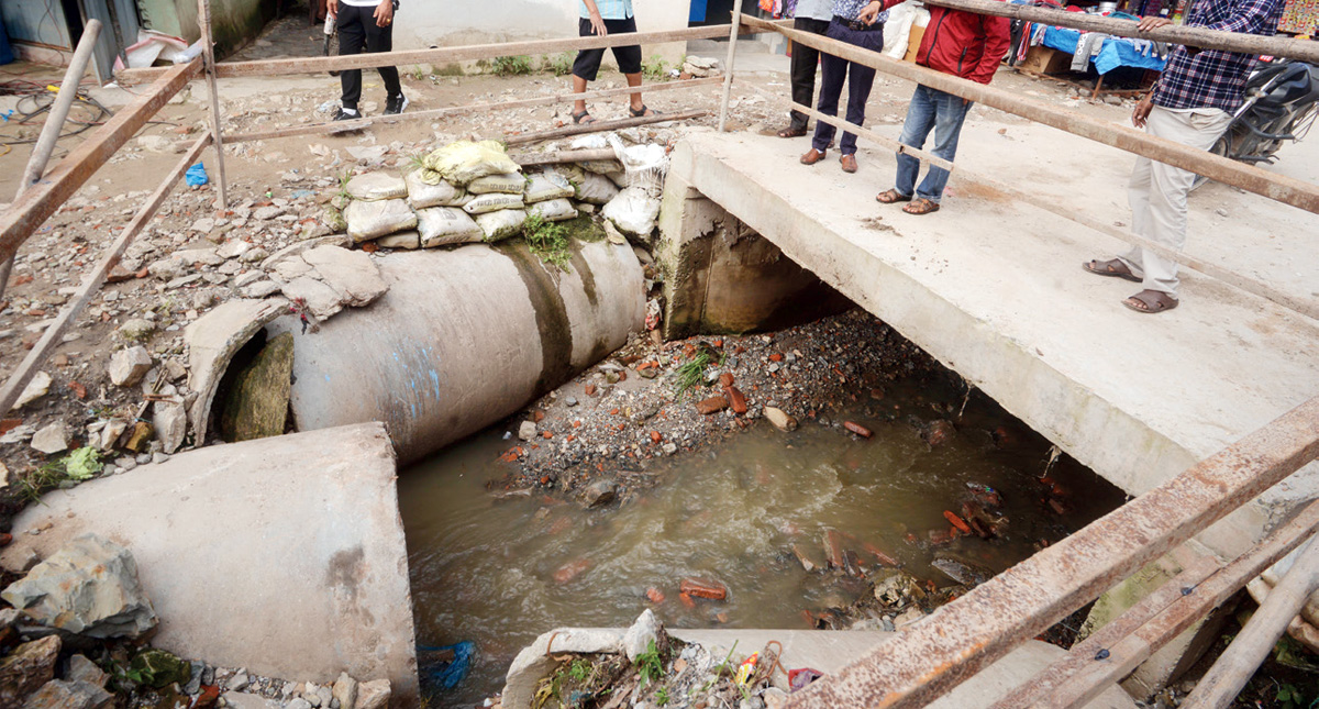 कपनमा ढलमा बगेका बालकको शव ललितपुरमा भेटियो