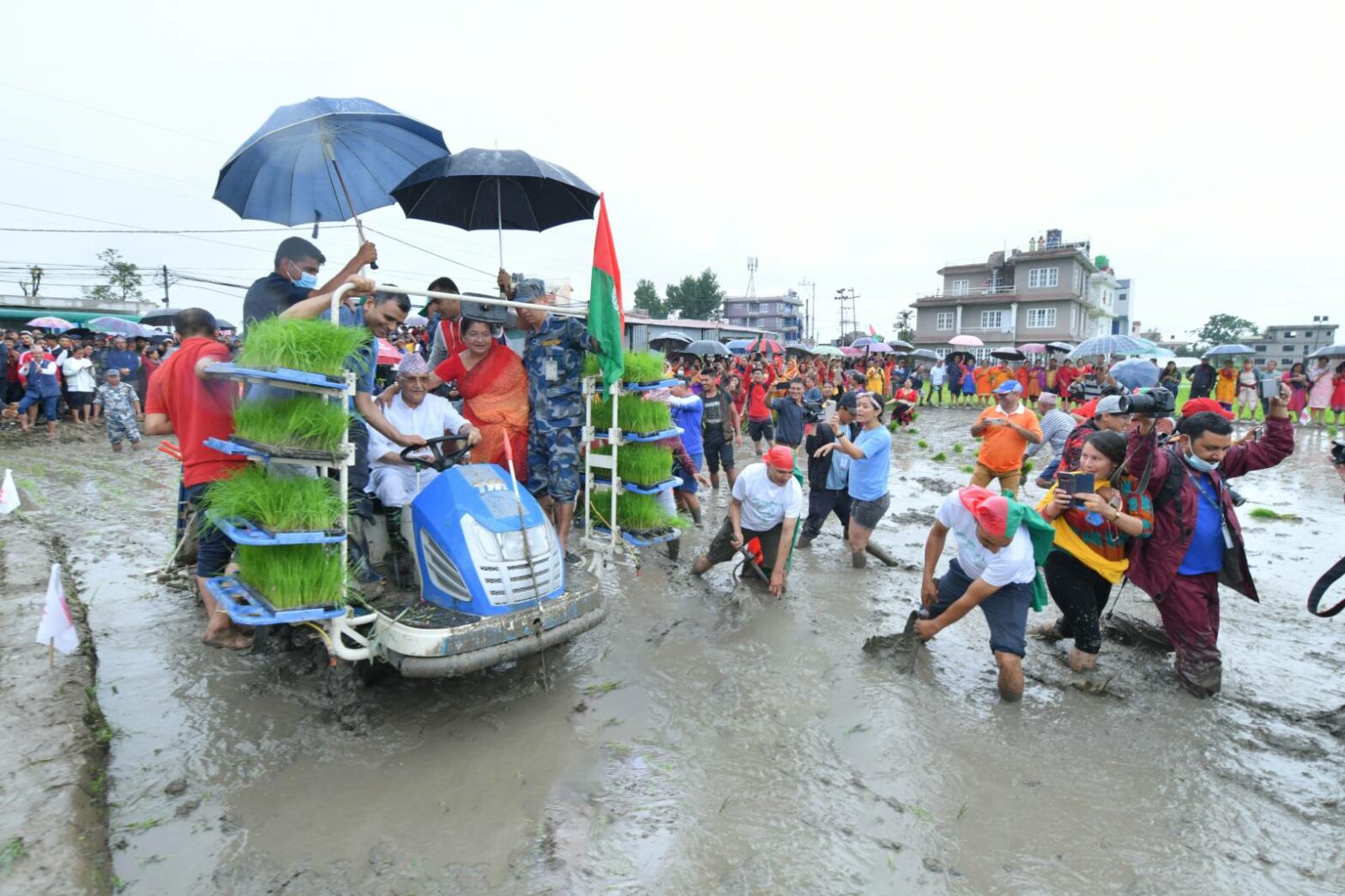 ओलीको आरोप : एमालेले सरकार छाडेपछि ४९ अर्बको चामल आयात भयो