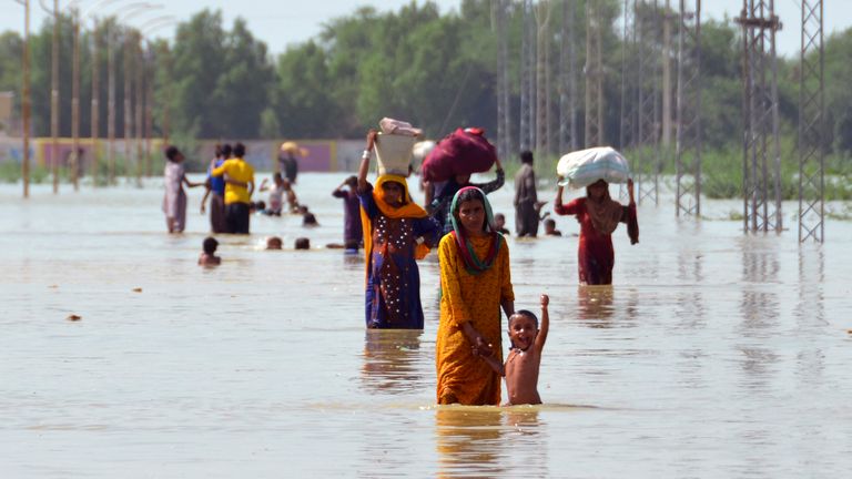 पाकिस्तानमा भारी वर्षाका कारण नौ जनाको मृत्यु, १४ घाइते