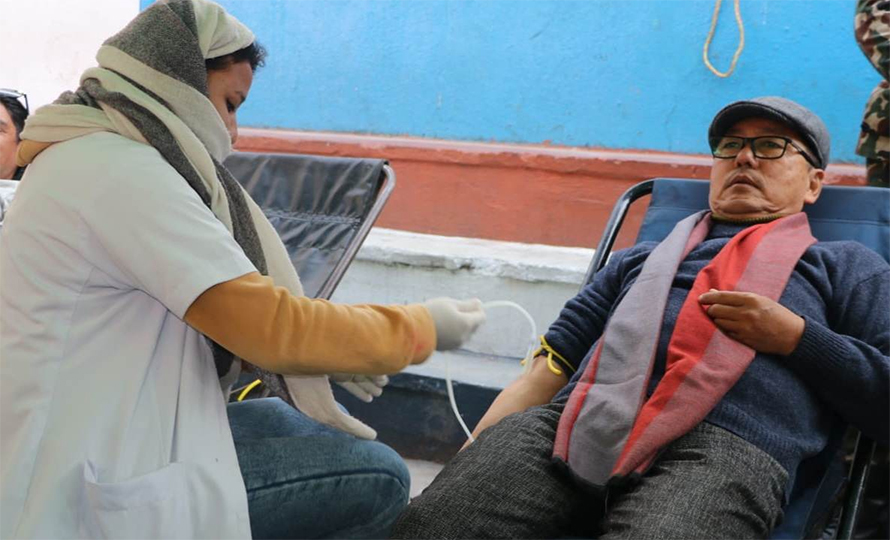 विश्व रक्तदाता दिवस : सुरक्षित र पर्याप्त रगत आपूर्तिमा अझै असमानता