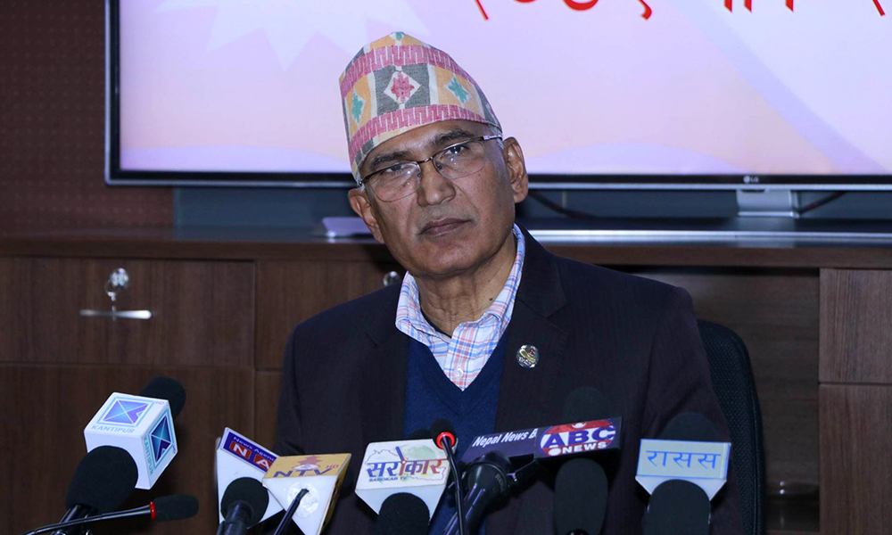 सरकारको स्थायित्वमा चलाइएका हल्ला निराधार : पौडेल