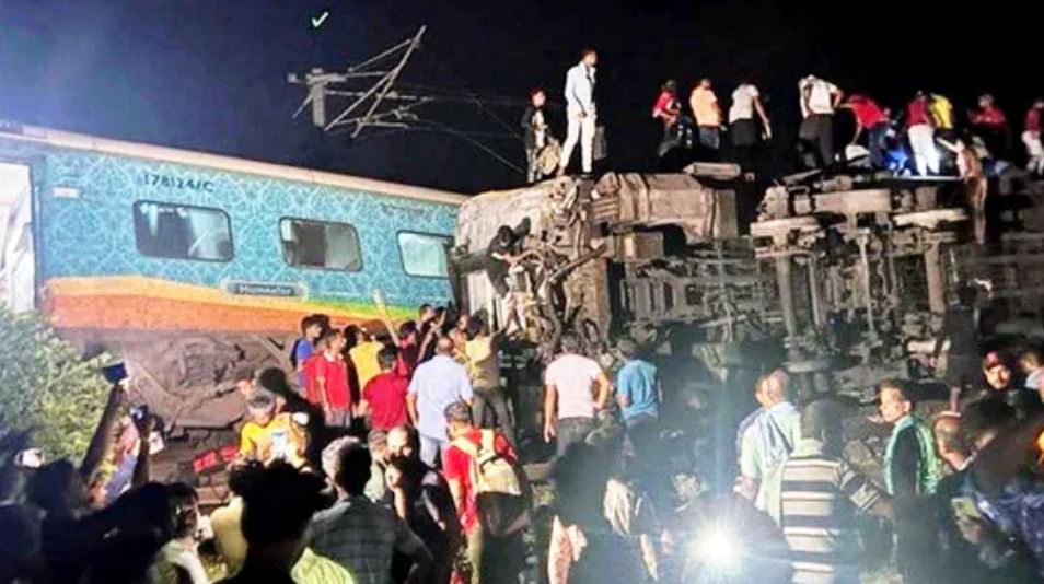 रेल दुर्घटनाका दोषिलाई कडा कारवाही गर्ने प्रधानमन्त्री मोदीको आह्वासन