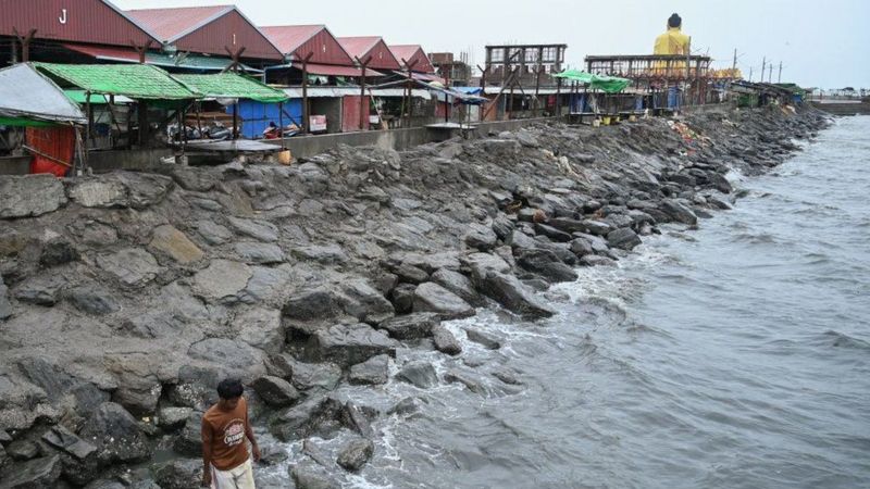 शिविरको दयनीय अवस्थाविरुद्ध रोहिङ्ग्या शरणार्थीको प्रदर्शन