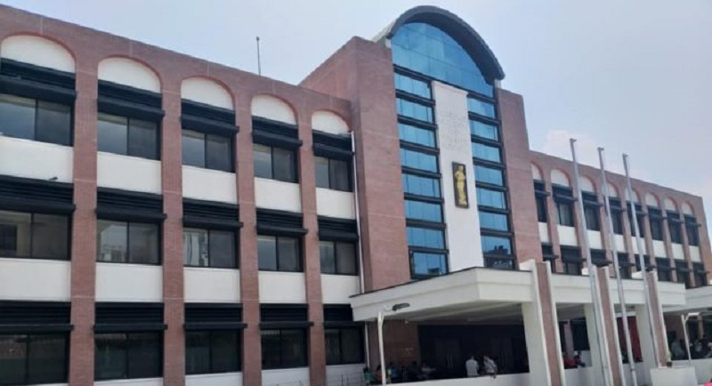 जब महिलाले प्रसुती गृहबाट बच्चा चोरेर भइन् गायव…