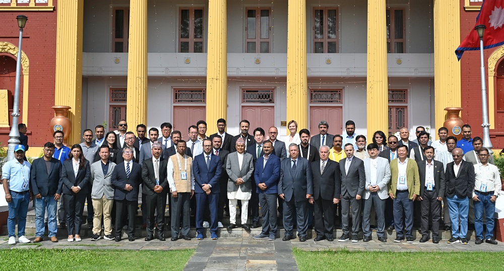 दुई दर्जनभन्दा बढी मुलुकबाट आएका खेल पत्रकारसँग राष्ट्रपतिको भलाकुसारी