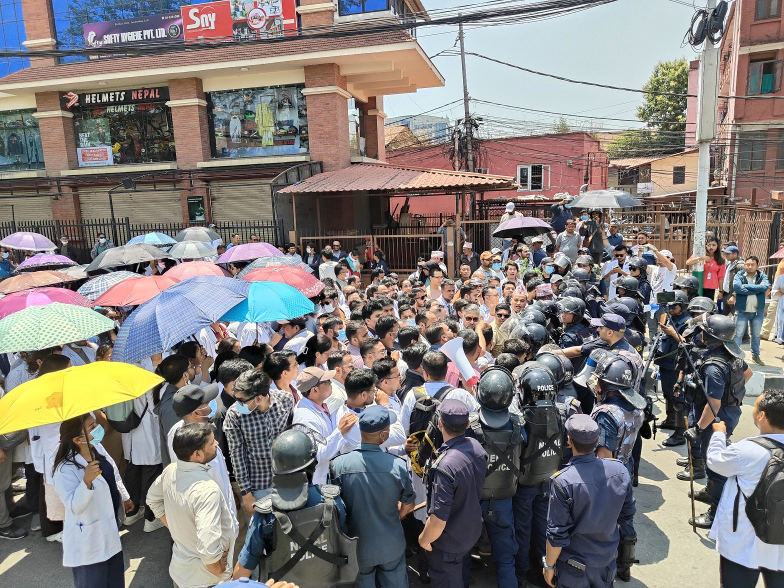 सरकार र आन्दोलनरत आवासीय चिकित्सकबीच चारबुँदे सहमति