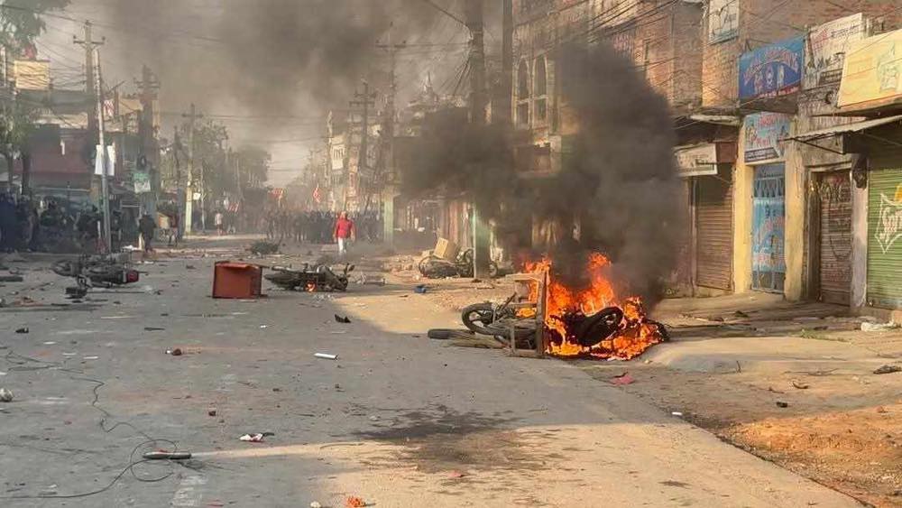 मधेसमा शान्ति र सद्भाव कायम राख्न प्रदेश प्रमुख कर्णको अपिल