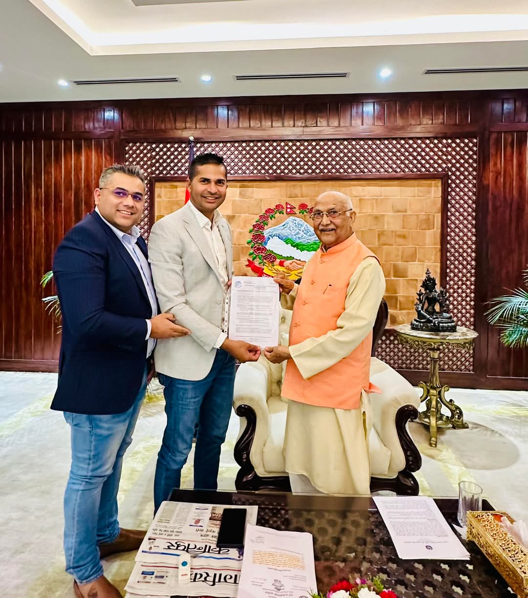 प्रधानमन्त्री र एनआरएनए अष्ट्रेलियाका अध्यक्ष पोख्रेलबीच भेट, के भयो कुराकानी ?