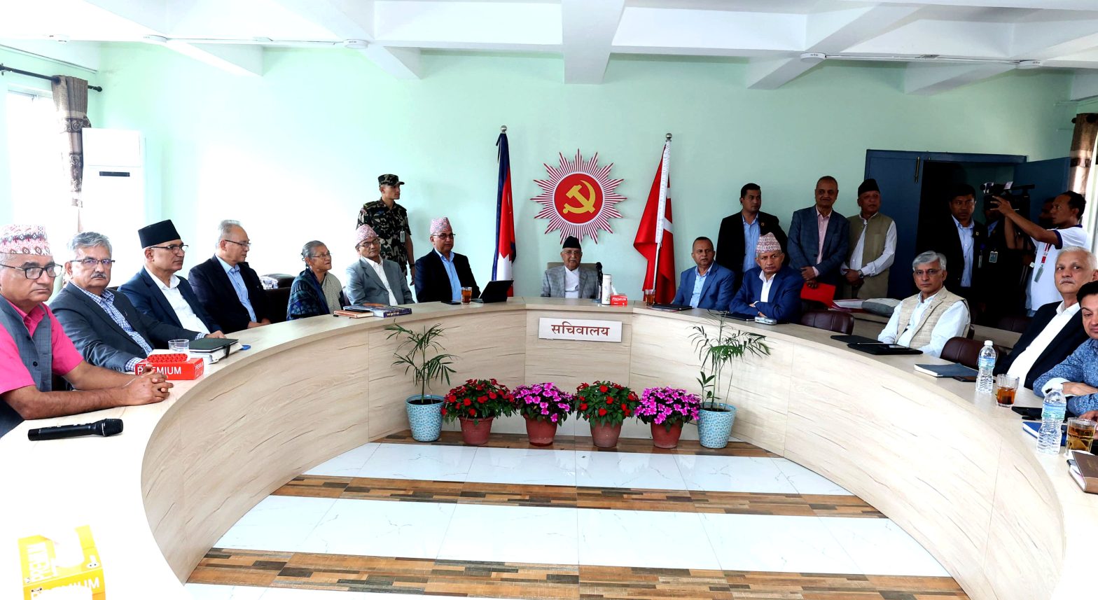 एमालेले संविधान पक्षधर शक्तिसँग सहकार्य गर्ने