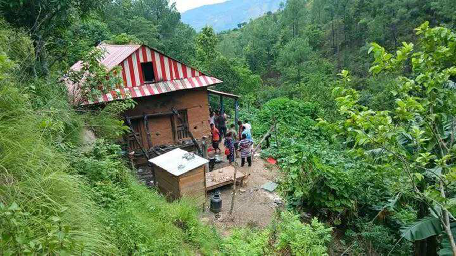 सिन्धुलीमा एकै घरका १६ जना वेपत्ता, दिनभरको खोजीमा पनि परेनन् फेला
