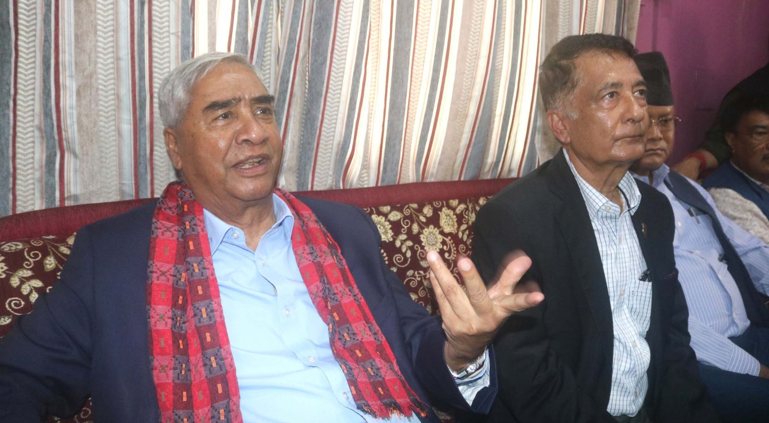 सर्वोच्चको आदेश : ‘देउवा दम्पत्तिलाई पक्राउ नगर्नु’