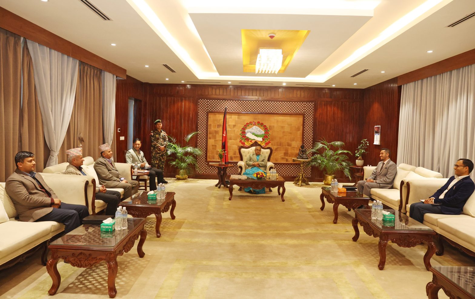प्रधानमन्त्रीसमक्ष निर्वाचनको वातावरण बनाउन एमाले नेताको आग्रह