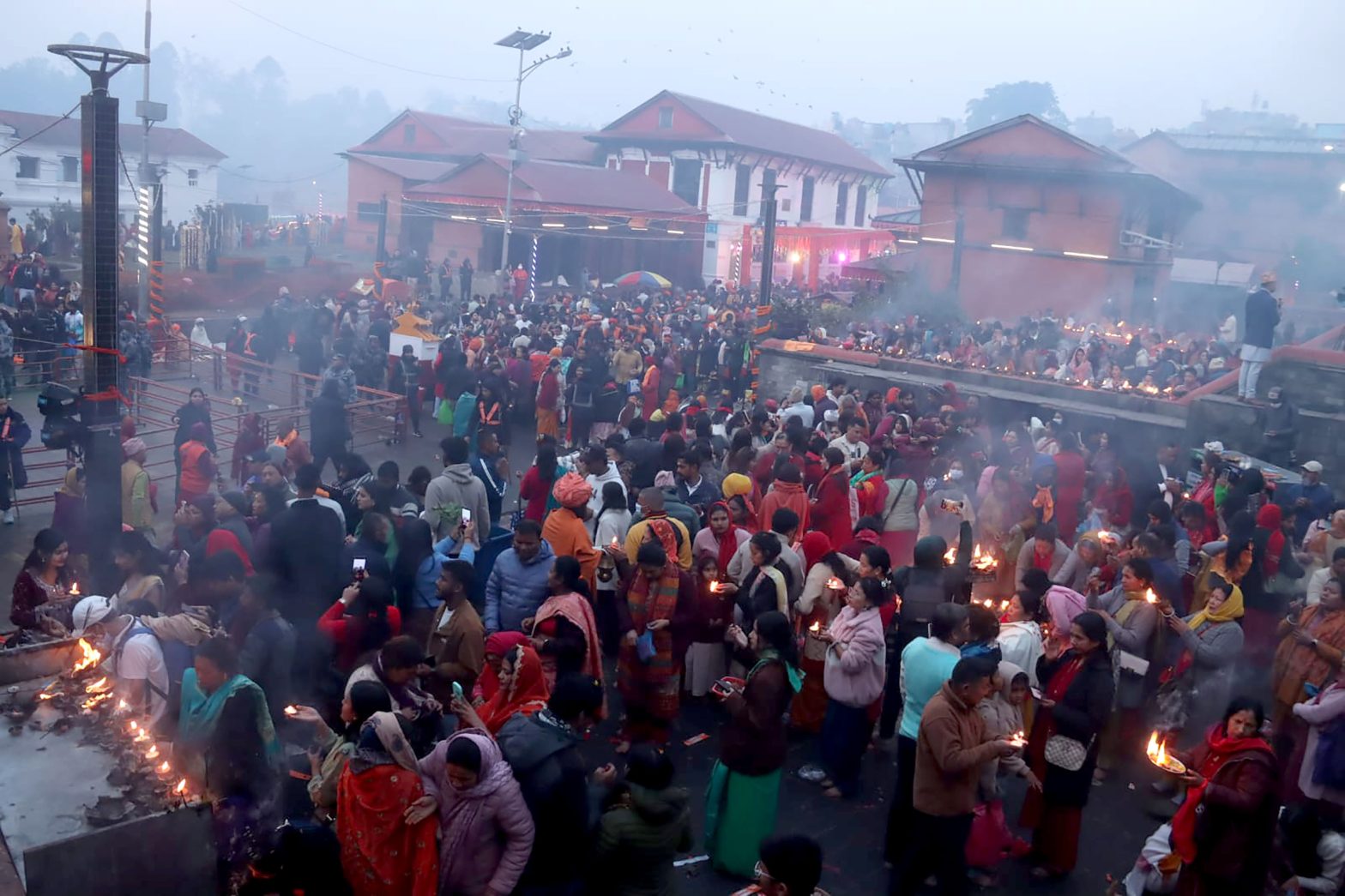 पशुपतिमा साउने सोमबारको तयारी सुरु