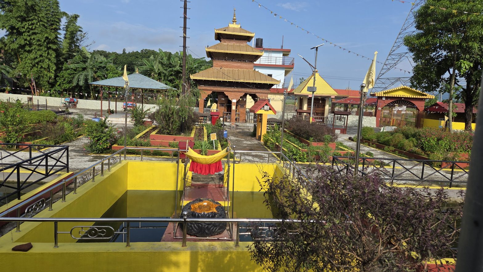 आलेखः कुष्माण्ड सरोवर त्रिवेणीधाम–धार्मिक पर्यटकीय गन्तव्य
